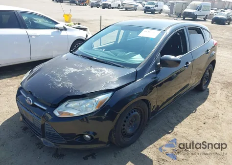 2012 Ford Focus Se z USA, uszkodzony, nr VIN 1FAHP3K23CL109723